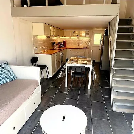 Charmante Maison Climatisee 6 Personnes Proximite * フロンティニャン