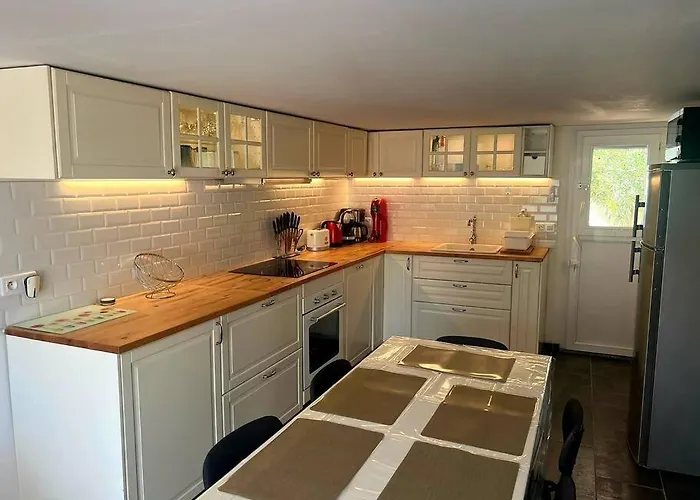 Charmante Maison Climatisee 6 Personnes Proximite